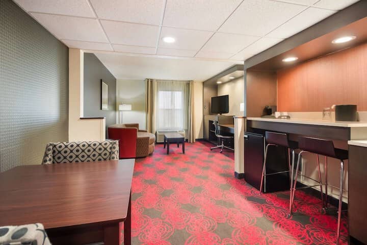 Room 6 of 26