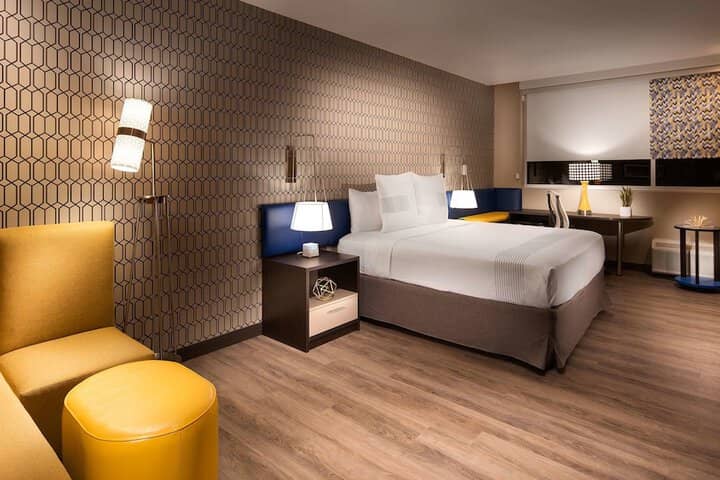 Room 8 of 21