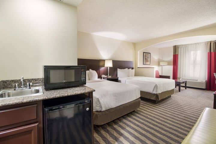 Room 15 of 26