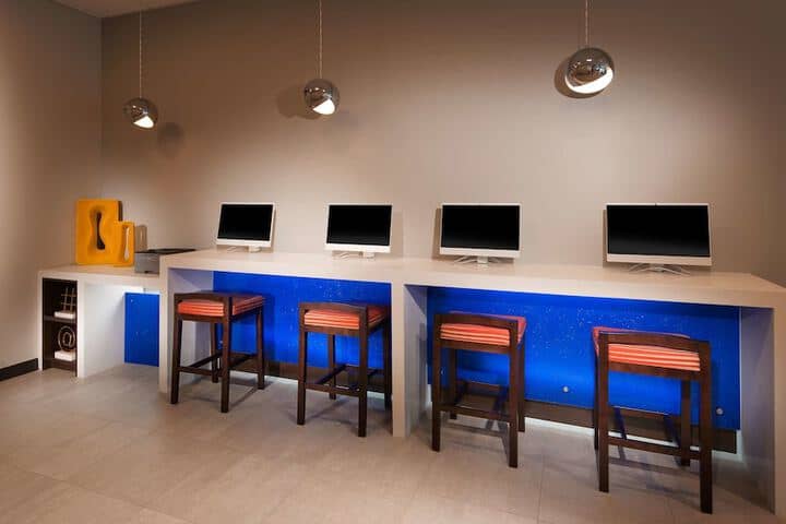 Business Center 20 of 21